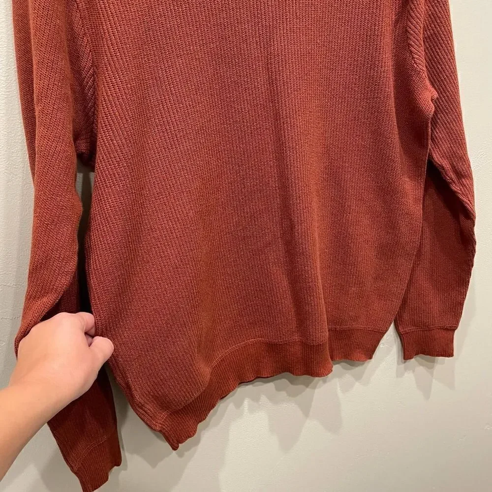 Tommy Bahama Men’s Dark Orange Sweater - Size: Medium